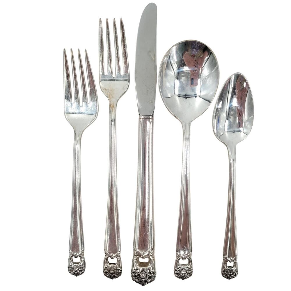 Rogers Brothers Silverplate‎ Eternally Yours Coquette 5 Piece Setting 1-8